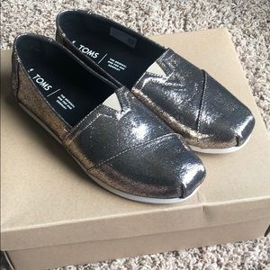 Toms gold crackle shimmer